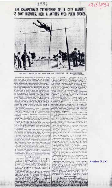 05 Article de journal . Penzini à la perche  en bambou en 1934à Nice  (3m15)   