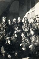18 Elèves pilotes à Istres 1937