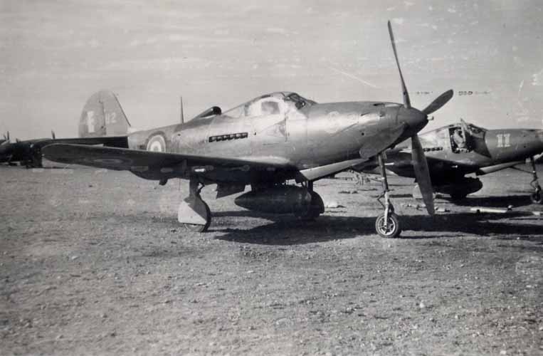 30 Penzini pilote_coastal command en AFN_   P39 " Bell Airacobra" GC 1/5  1ère escadrille 1943 - 1944